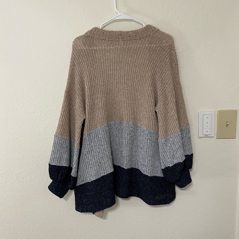Color Block Cardigan - Picture 3 of 3